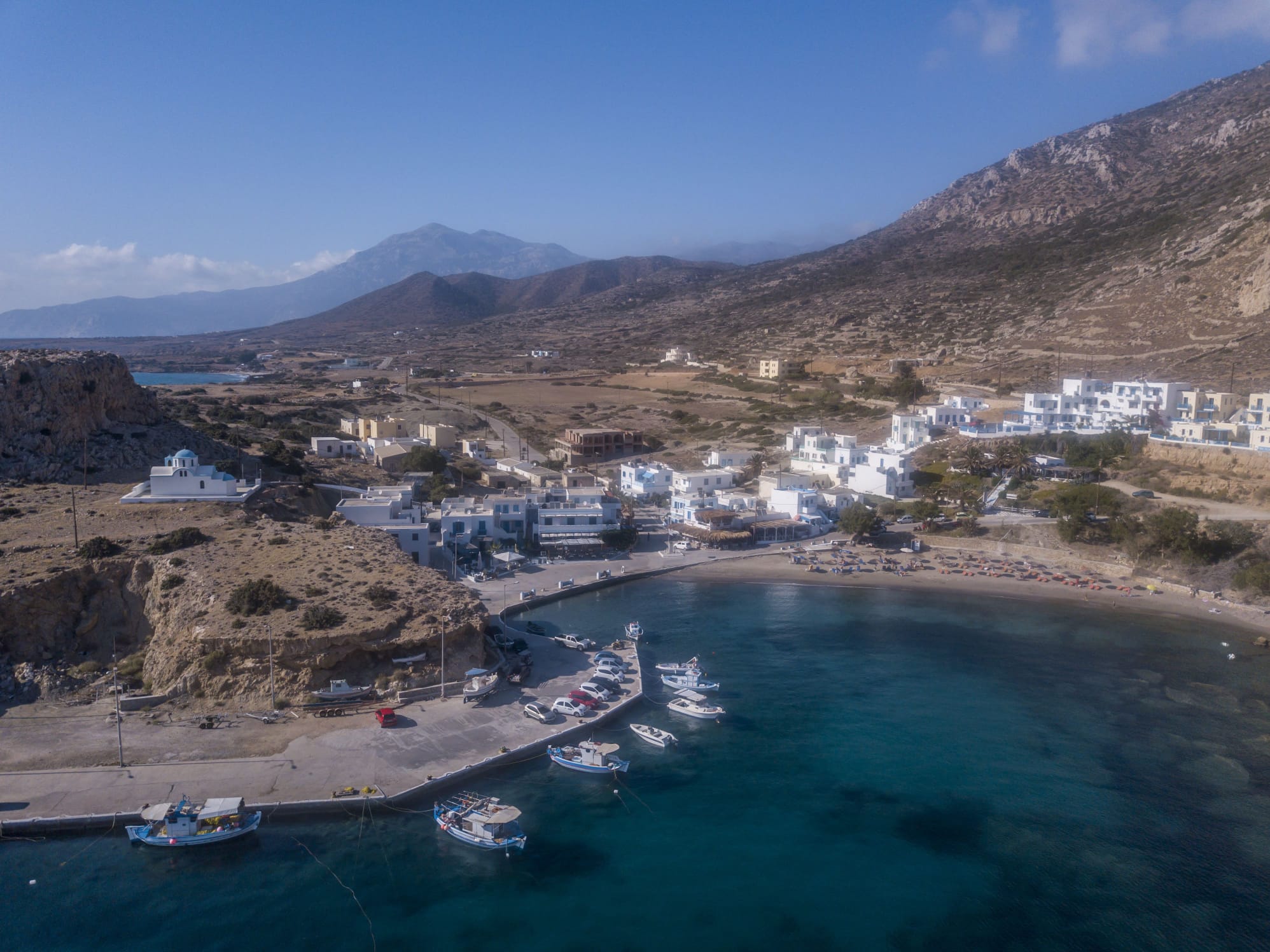 Il porto di Finiki